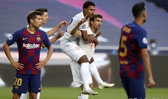 欧冠历史上，拜仁多次打击巴萨，但最大的一次打击，并非大比分