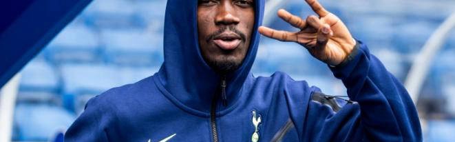 穆里尼奥的点名，28岁中场全能！意甲豪门受阻，费内巴切近在咫尺