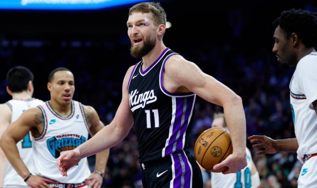 小萨脚踝扭伤至少缺席10天 本赛季他缺阵国王3胜6负