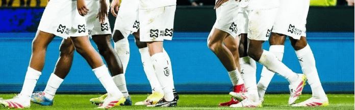 法甲第29轮：朗斯主场0-2负兰斯，中村敬斗独中两元