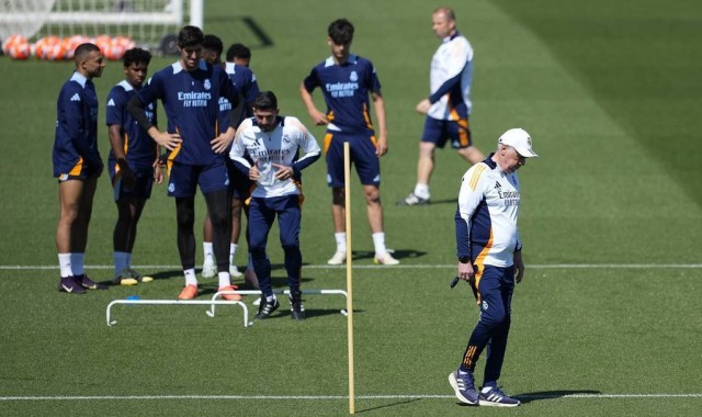 皇马VS塞维利亚：一场“无关痛痒”的西甲对决？错！安帅谢幕+主场尊严，看点多到爆炸！