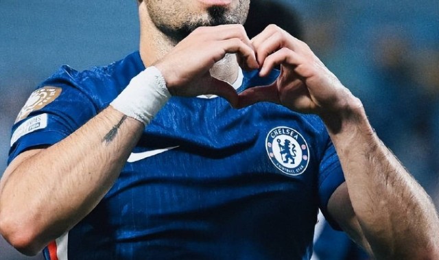 切尔西夺冠后加强引援，内托展示三座奖杯，赛季表现足够关键