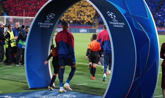 巴萨重建爆大料！弗里克钦点利物浦“魔翼”迪亚斯，4000万B计划曝光！