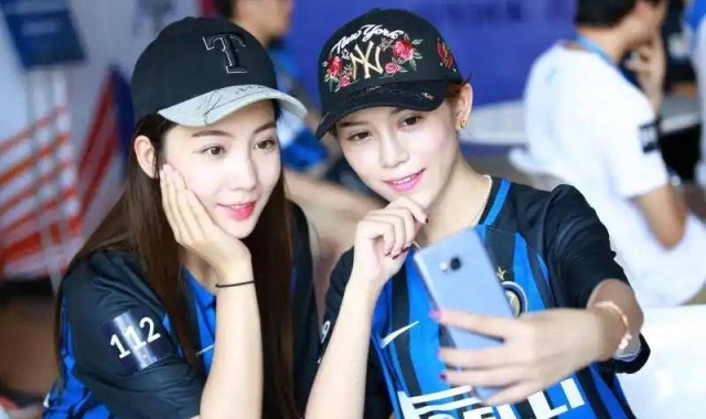 拜仁VS国米，阿森纳VS皇马，今晚两场大战精准预测，结果有点玄妙