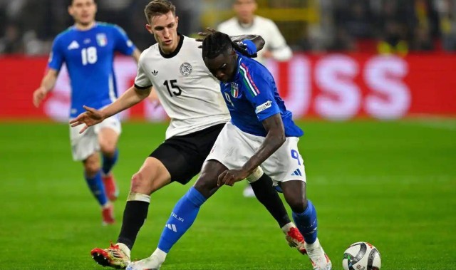 巴萨转会动态：法蒂同意加盟法甲，弗里克钦点德主力中卫