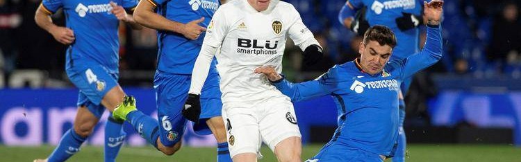 西甲关键战：西班牙人能否突破保级困境？