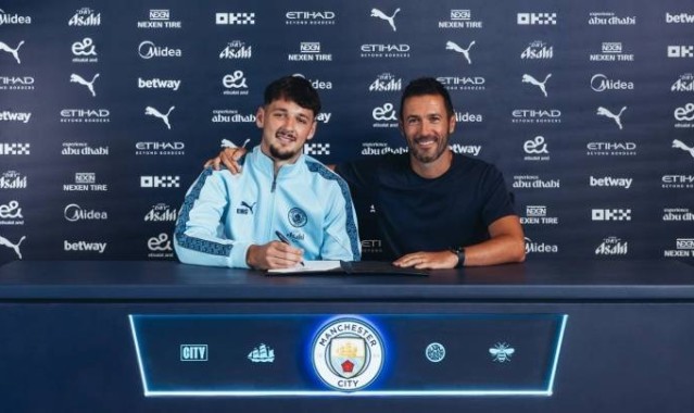 官宣！22岁门将特拉福德回归曼城 转会费2700万镑